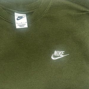 NIKE CREWNECK